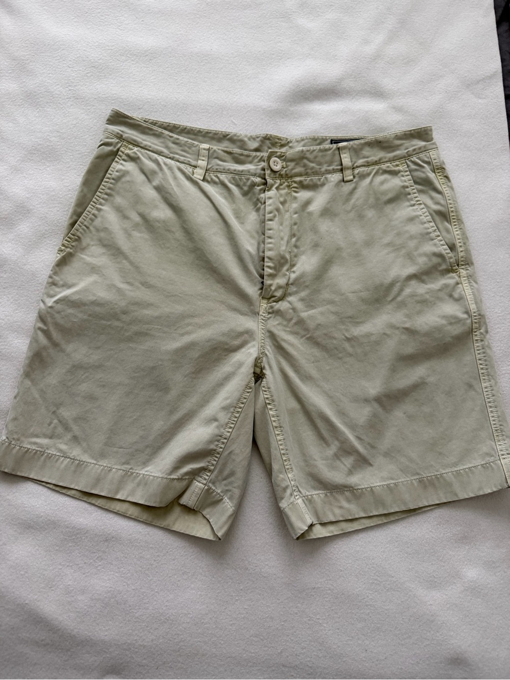 Vineyard Vines Men's Chino Shorts - Light Olive Green